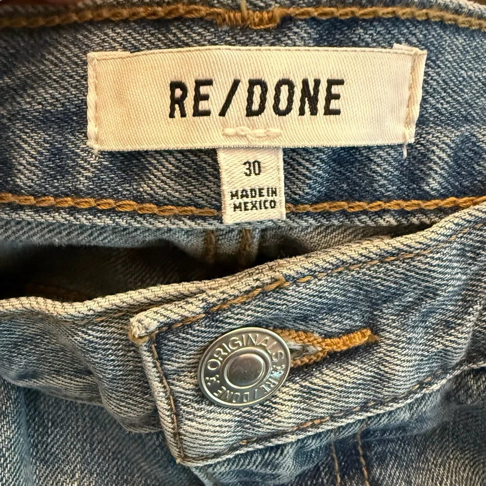 New Re/Done 70s Low Rise Bell Bottom Jeans in Lake Blue, Size 30. - Picture 3 of 14